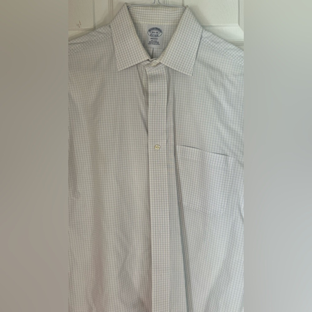 Brooks Brothers Regent Non-Iron shirt - White with Blue Grid, Size 15 1/2 - 32